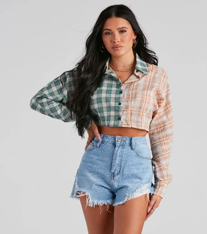 Thermal Women Long Sleeve Top for Extra Warmth in WinterCheckin' In Plaid Crop Top