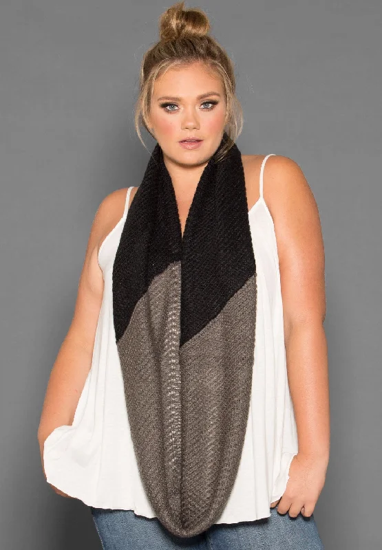 Cable - Knit Women Long Sleeve Top with a Cozy TextureKnit Infinity Scarf