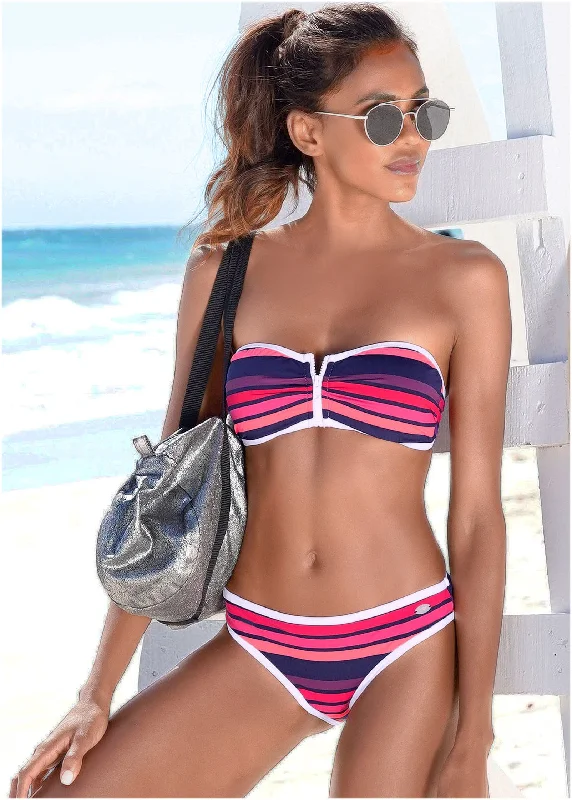 Color - Blocked Women Sweater for a Bold Fashion StatementBandeau Bikini Top - Sunburst Stripe