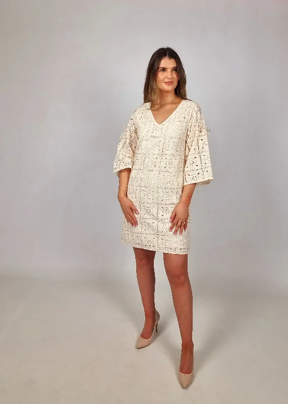 Cropped Women Sweater to Pair with High - Waisted BottomsVan-Dos Cream Crochet Dress