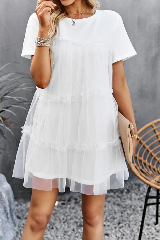 Backless Women Dress for a Sexy and Alluring Look at Evening EventsWhite Tulle Short Sleeves Short Casual Dress