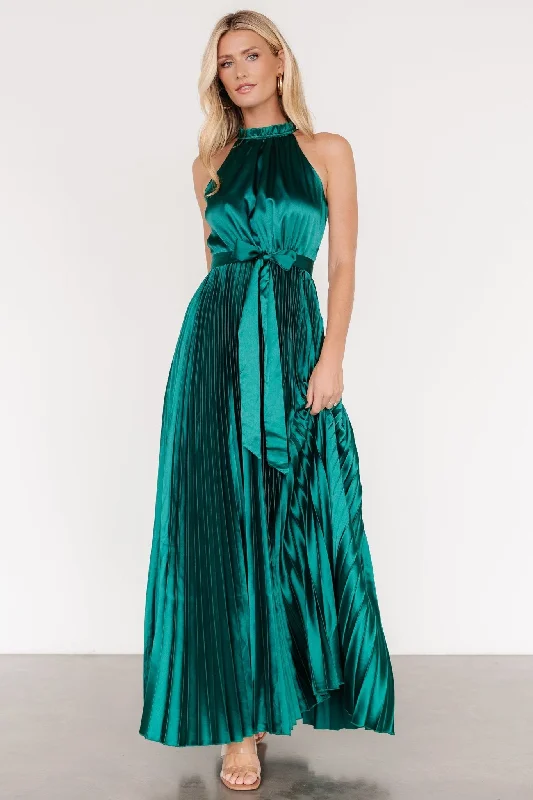 Lace - Embellished Women Dress for an Elegant and Sophisticated AppearanceCapulet Pleated Maxi Dress | Emerald