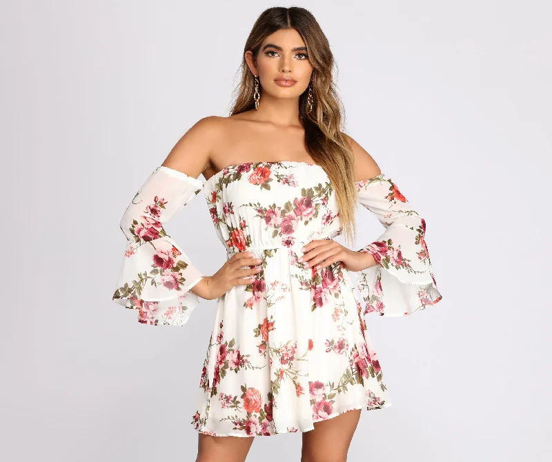 Wrap - Style Women Dress with Adjustable Fit for All Body TypesFlow With The Floral Skater Dress