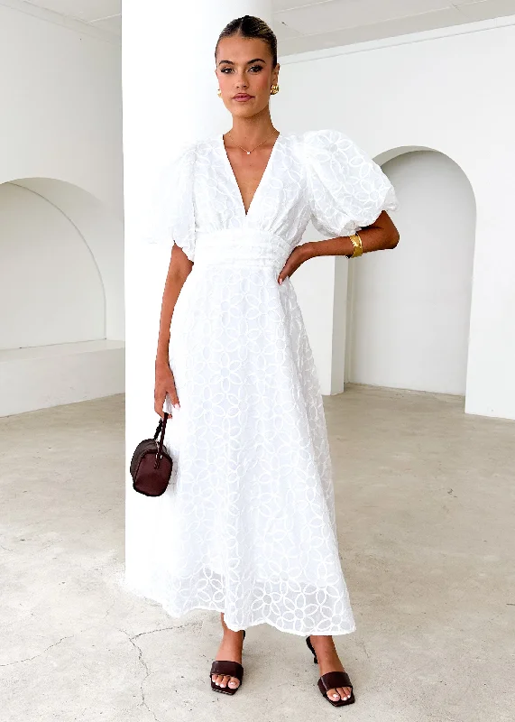 Lace - Embellished Women Dress for an Elegant and Sophisticated AppearancePereira Maxi Dress - Off White