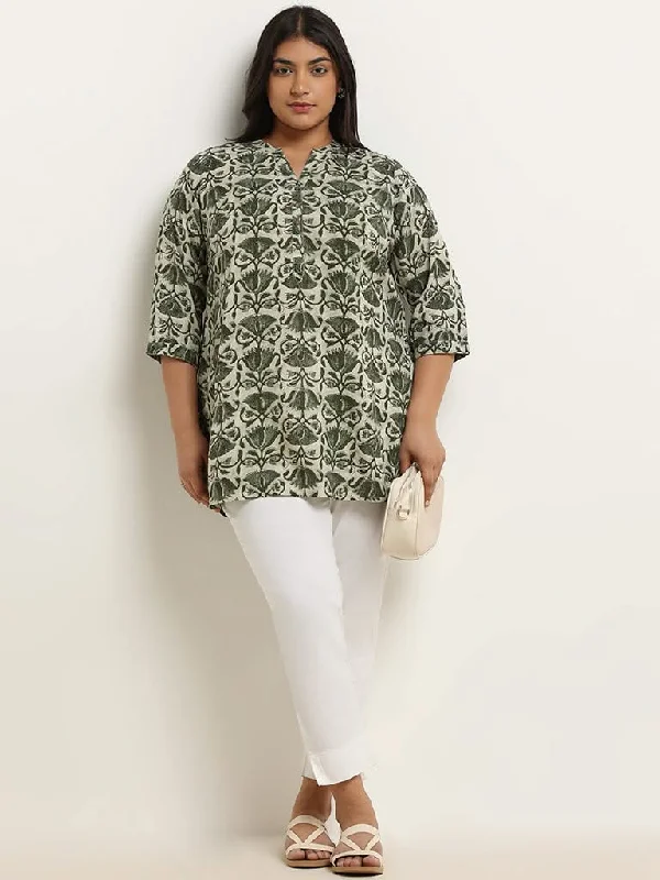 Cuffed Women Shorts for a Laid - Back and Trendy LookDiza Green Printed Kurti