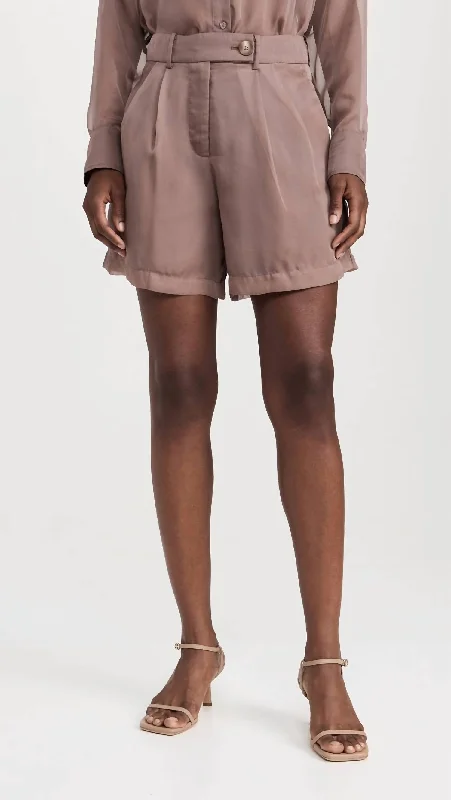 Cuffed Women Shorts for a Laid - Back and Trendy LookHigh Waist Evie Shorts In Mushroom