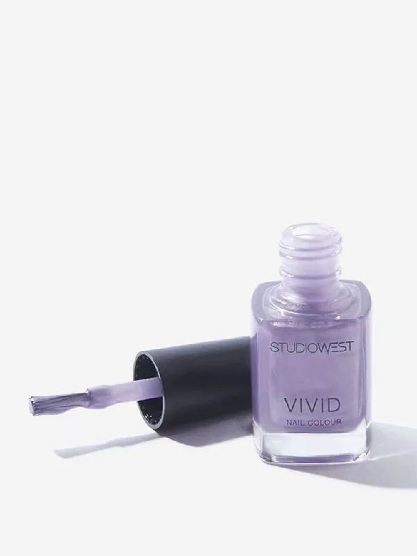 Embroidered Women Shorts with Intricate DesignsStudiowest Purple Vivid Shine PR02 Nail Colour - 9 ML